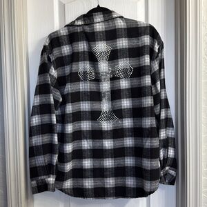 Just Polly Black and White Plaid Button-Up Shirt Size L